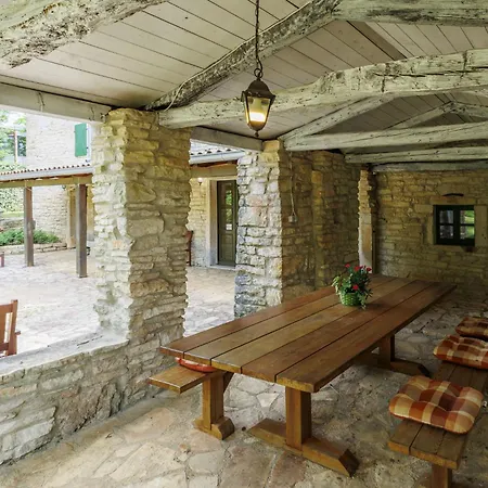 Hébergement de vacances Krase By Interhome